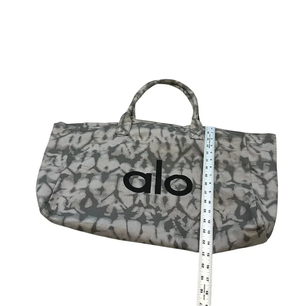 Alo Yoga Iconic Shopper Tote Bag